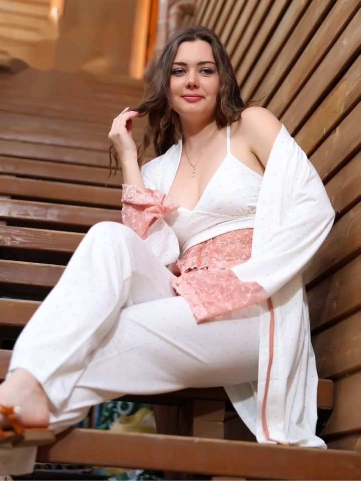 انوثه هوم Feminine home (red)